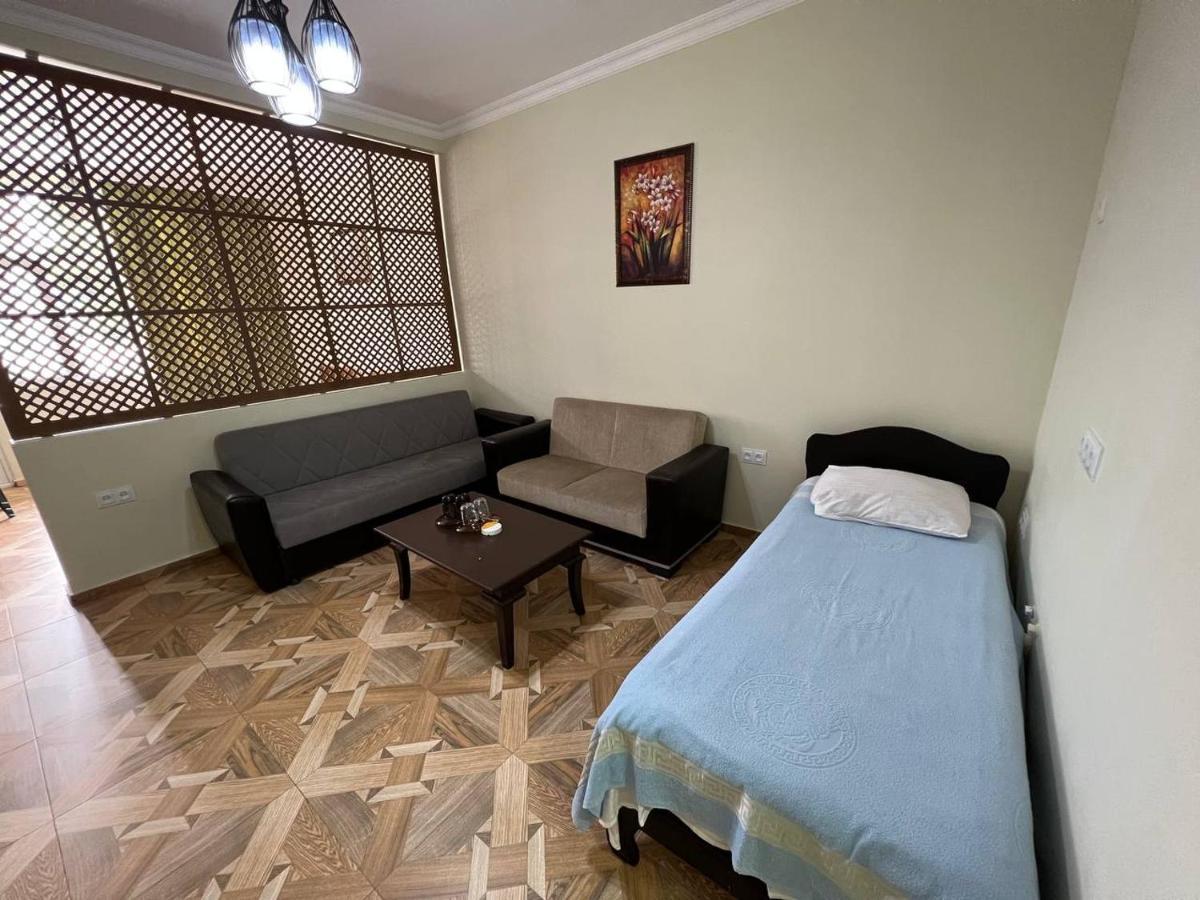National Hotel Kobuleti Bagian luar foto