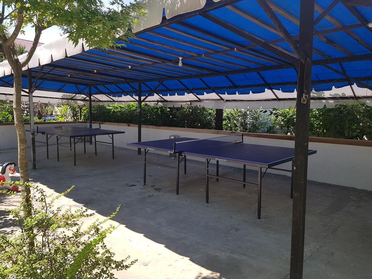 National Hotel Kobuleti Bagian luar foto