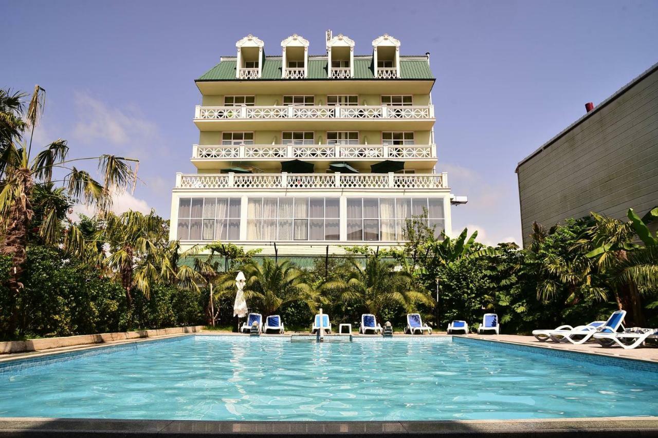 National Hotel Kobuleti Bagian luar foto