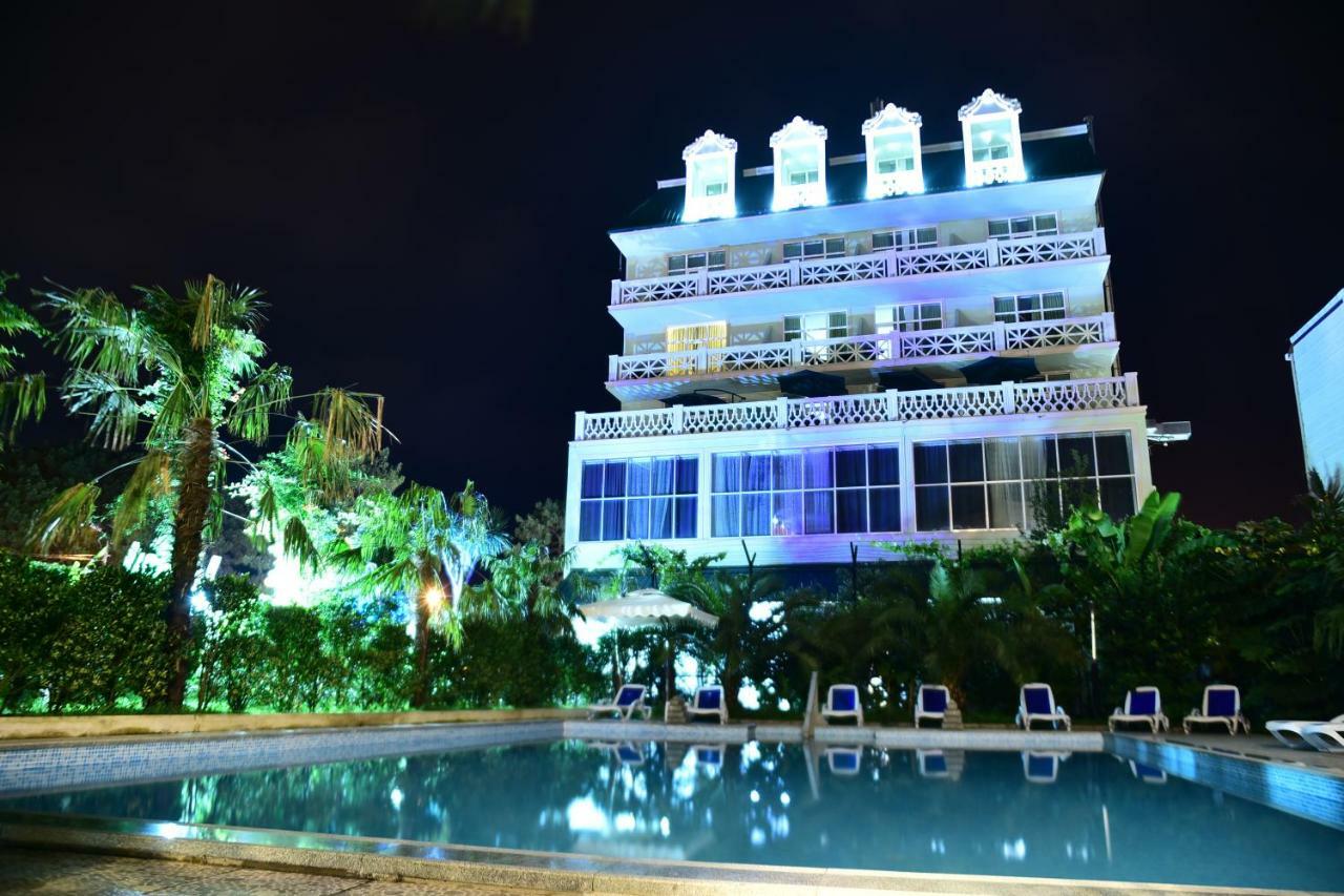 National Hotel Kobuleti Bagian luar foto